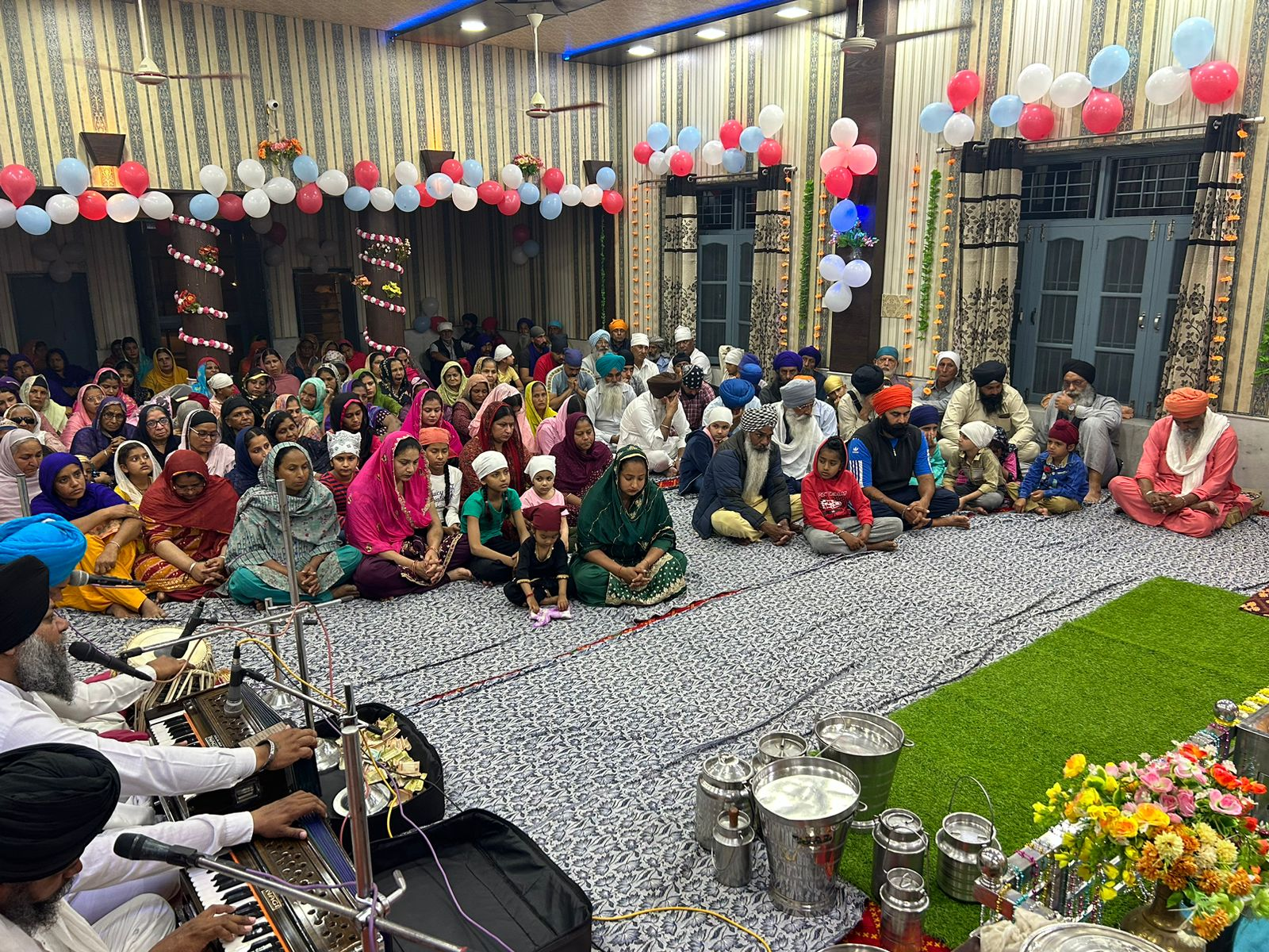 ਮਹਾਂਪੁਰਸ਼ਾਂ ਦੀ ਯਾਦ ਵਿੱਚ ਡੇਰਾ ਪ੍ਰੇਮਸਰ ਨਿਰਮਲ ਆਸ਼ਰਮ ਪਿੰਡ ਬਾੜੀਆ ਕਲਾਂ ਵਿਖੇ ਧਾਰਮਿਕ ਸਮਾਗਮ ਹੋਇਆ
